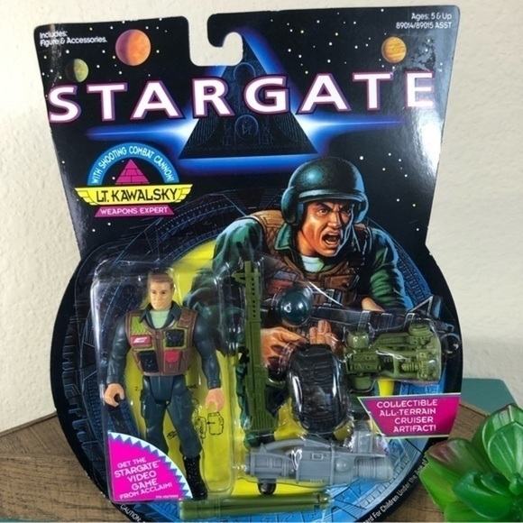 Stargate Lt. Kawalsky Action Figure Toy Weapons Expert Collectible Artifact NWT - Picture 2 of 11